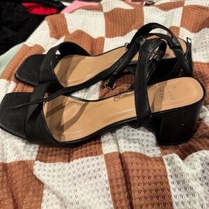 Block heel sandals
